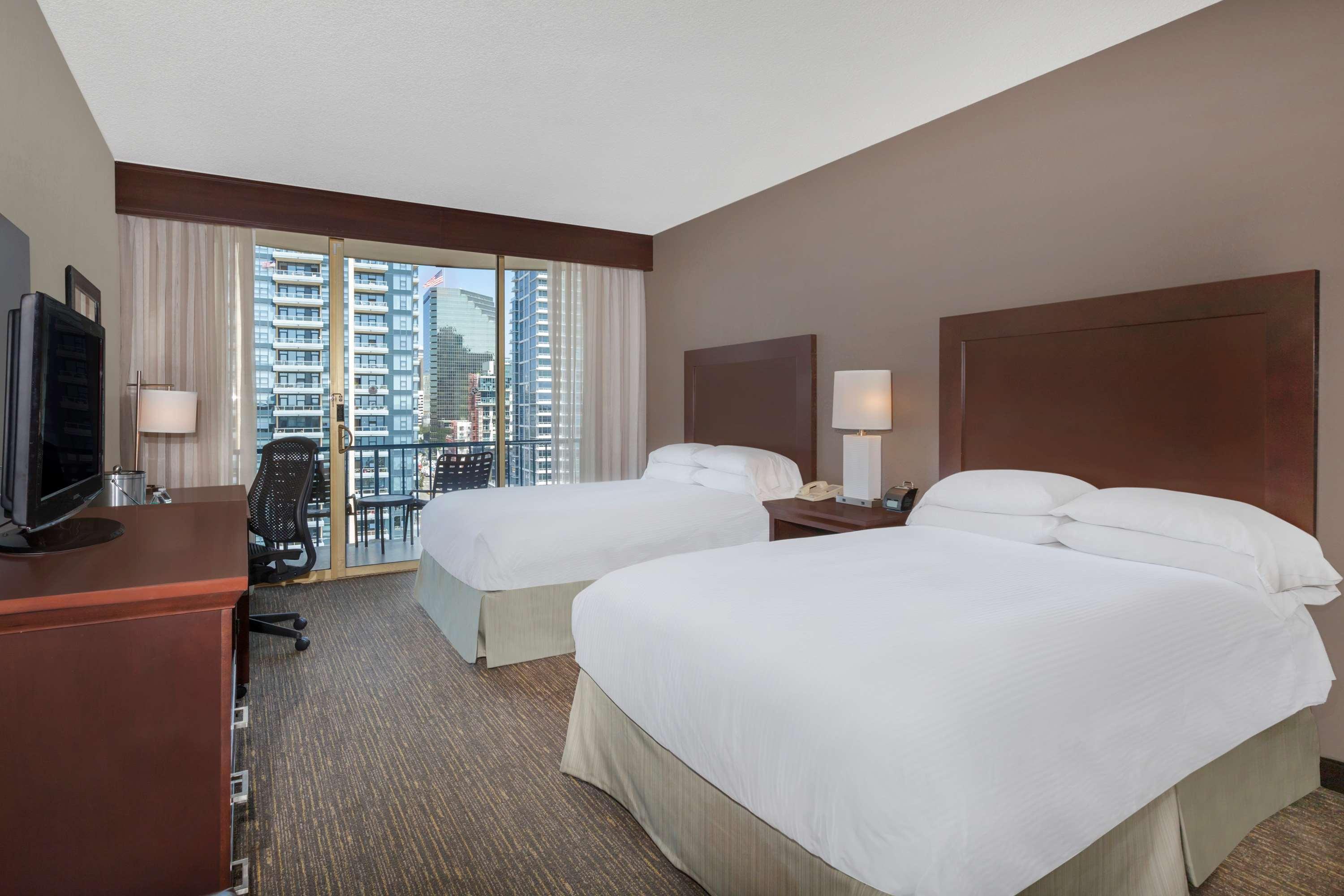 Wyndham San Diego Bayside Экстерьер фото