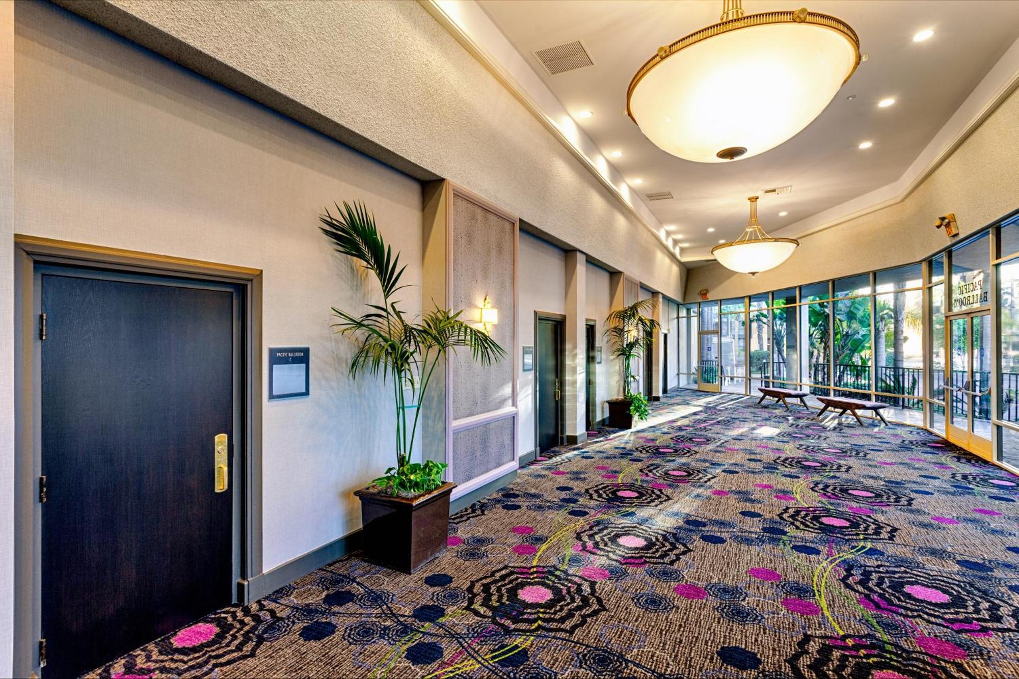 Wyndham San Diego Bayside Экстерьер фото