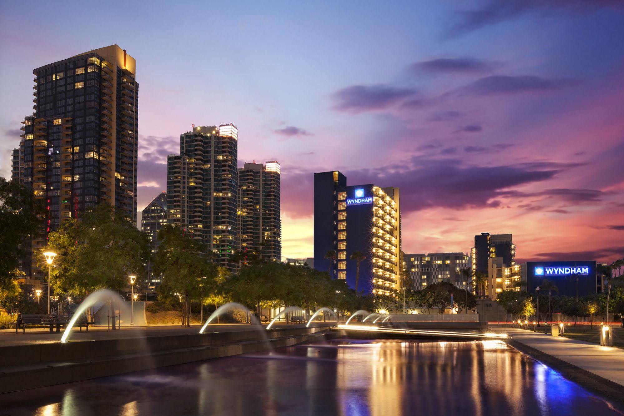 Wyndham San Diego Bayside Экстерьер фото